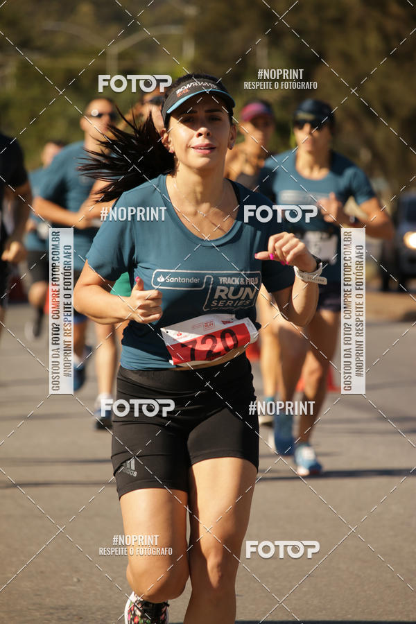 Buy your photos of the eventSANTANDER TRACK&FIELD RUN SERIES BH Shopping on Fotop