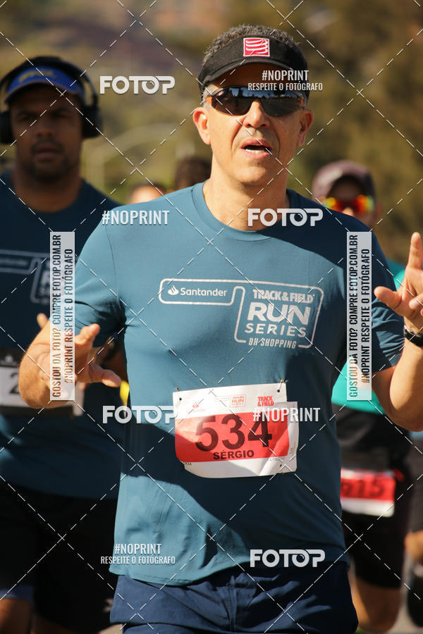 Buy your photos of the eventSANTANDER TRACK&FIELD RUN SERIES BH Shopping on Fotop