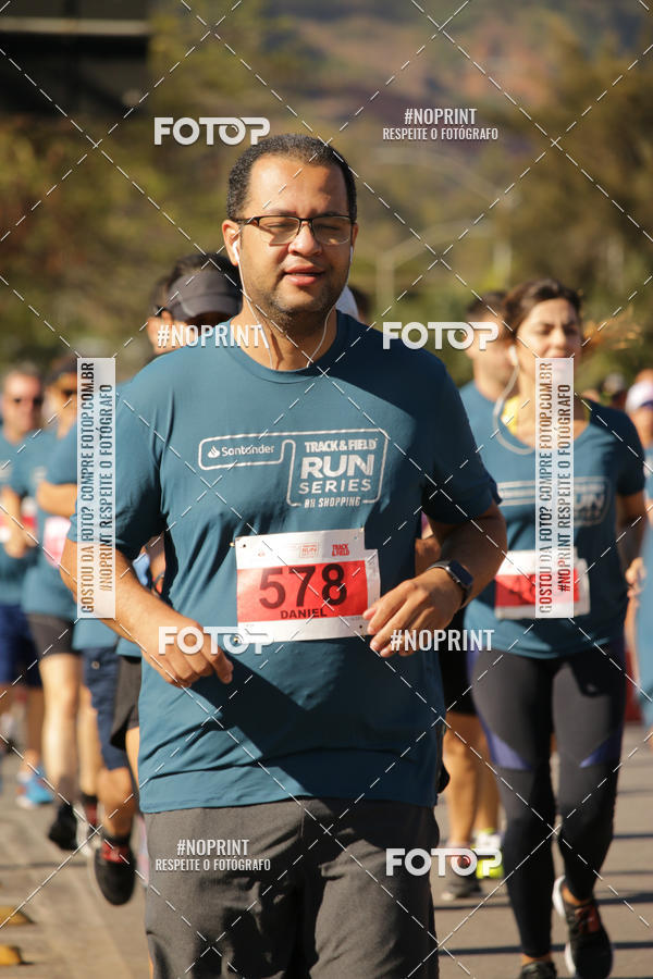 Buy your photos of the eventSANTANDER TRACK&FIELD RUN SERIES BH Shopping on Fotop