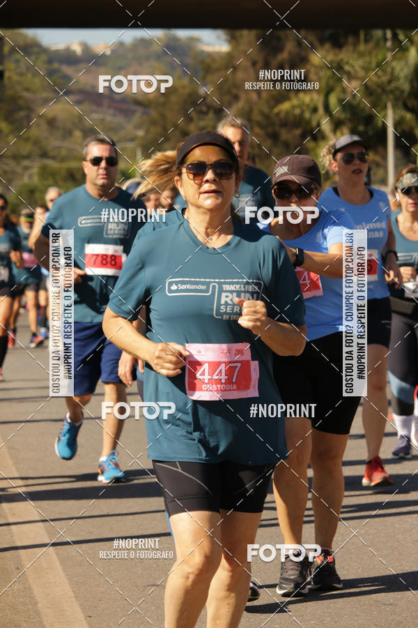 Buy your photos of the eventSANTANDER TRACK&FIELD RUN SERIES BH Shopping on Fotop