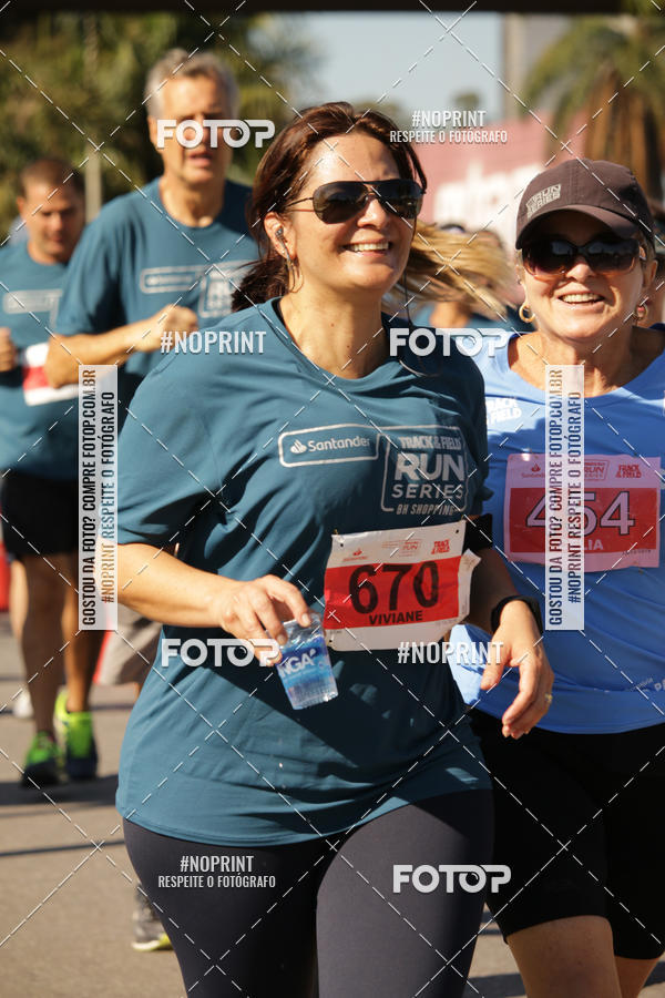 Buy your photos of the eventSANTANDER TRACK&FIELD RUN SERIES BH Shopping on Fotop