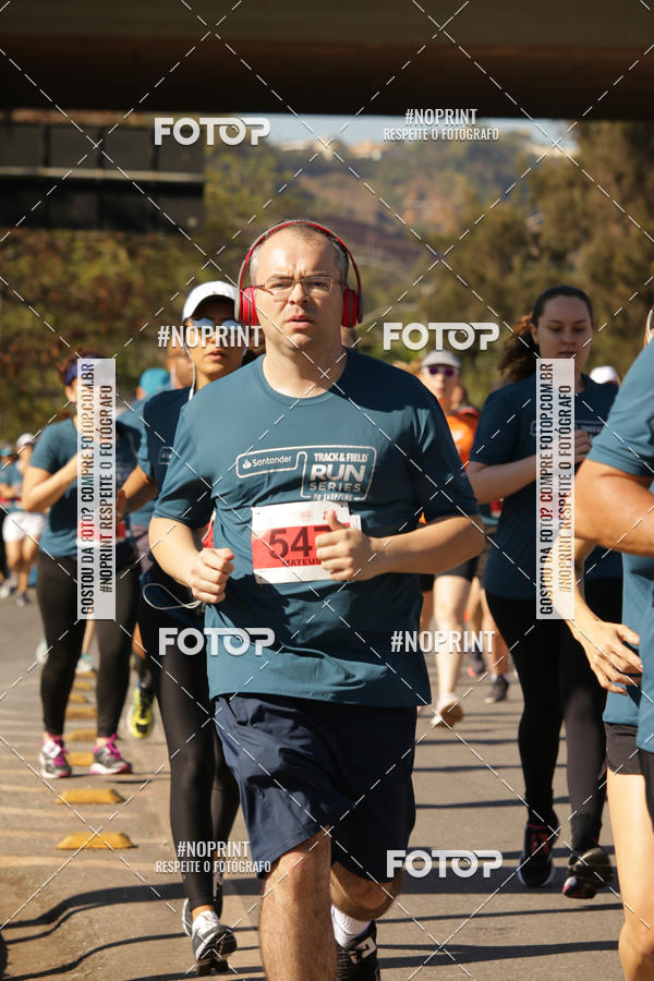 Compra tus fotos del eventoSANTANDER TRACK&FIELD RUN SERIES BH Shopping En Fotop