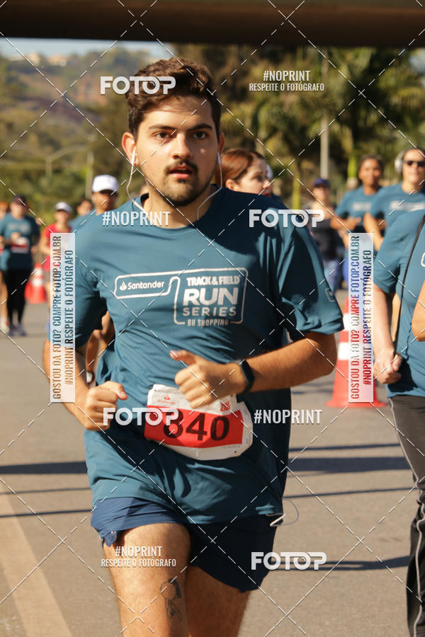 Buy your photos of the eventSANTANDER TRACK&FIELD RUN SERIES BH Shopping on Fotop