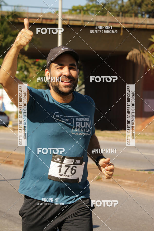 Buy your photos of the eventSANTANDER TRACK&FIELD RUN SERIES BH Shopping on Fotop