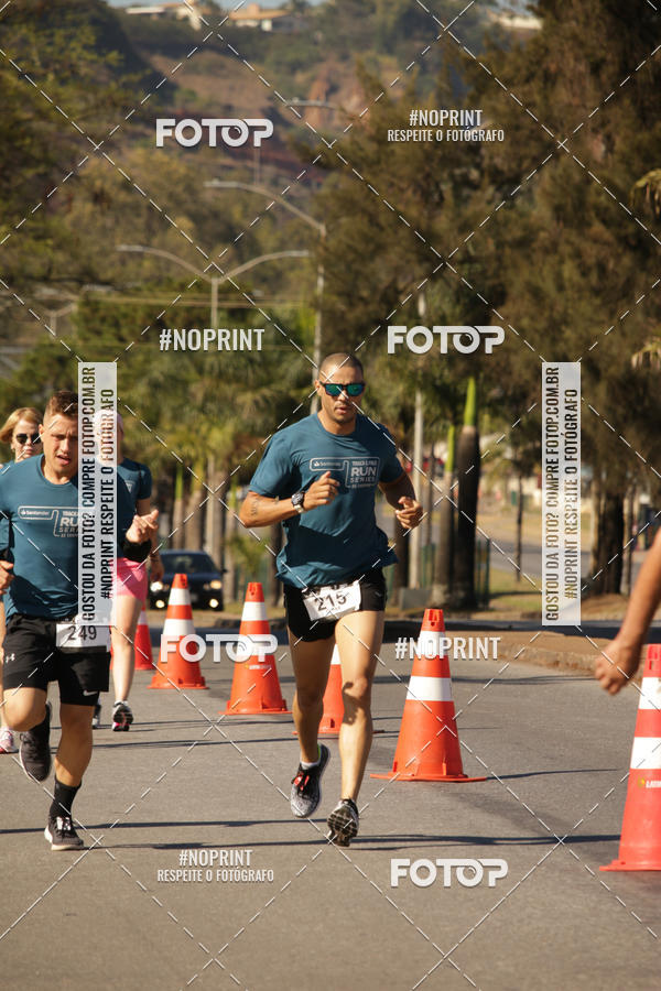 Buy your photos of the eventSANTANDER TRACK&FIELD RUN SERIES BH Shopping on Fotop