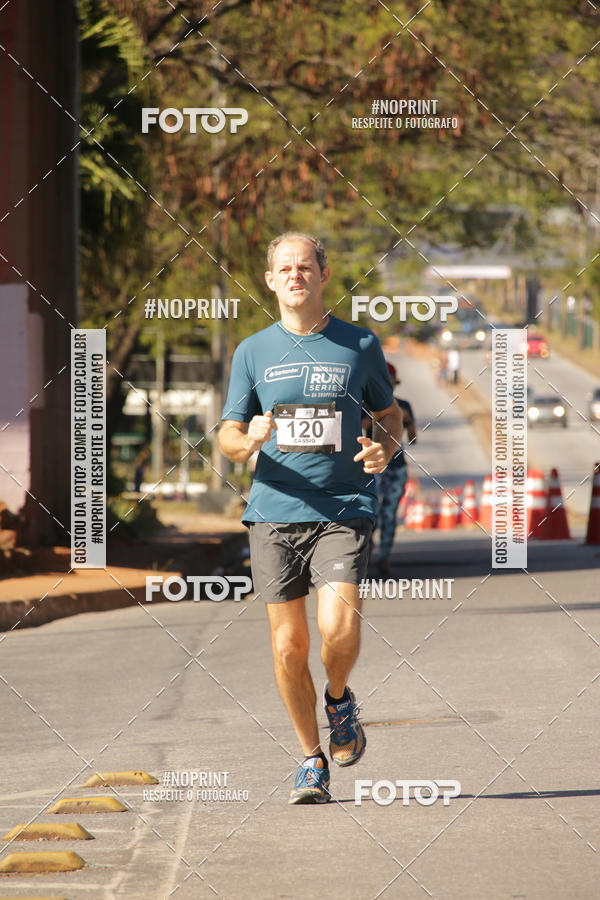 Buy your photos of the eventSANTANDER TRACK&FIELD RUN SERIES BH Shopping on Fotop
