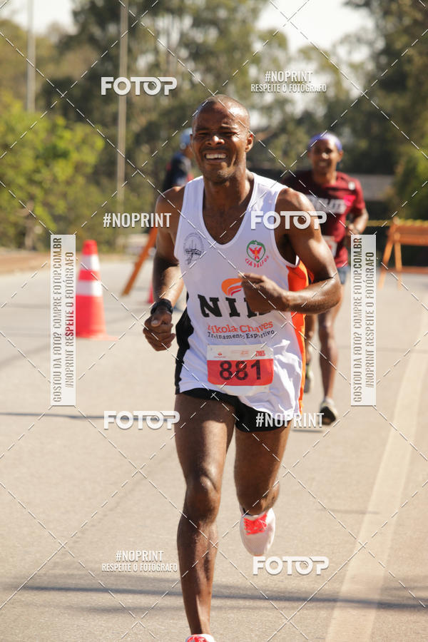 Buy your photos of the eventSANTANDER TRACK&FIELD RUN SERIES BH Shopping on Fotop