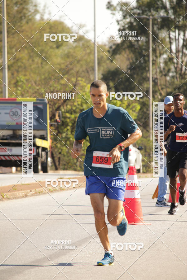 Buy your photos of the eventSANTANDER TRACK&FIELD RUN SERIES BH Shopping on Fotop