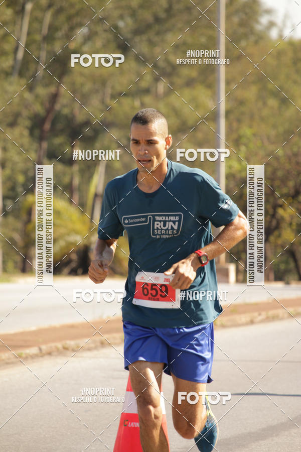 Buy your photos of the eventSANTANDER TRACK&FIELD RUN SERIES BH Shopping on Fotop