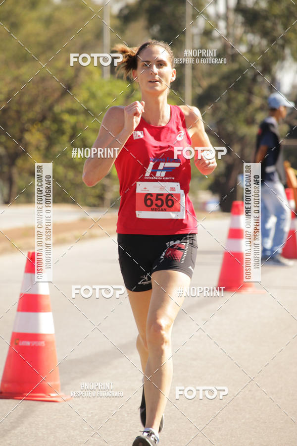 Buy your photos of the eventSANTANDER TRACK&FIELD RUN SERIES BH Shopping on Fotop