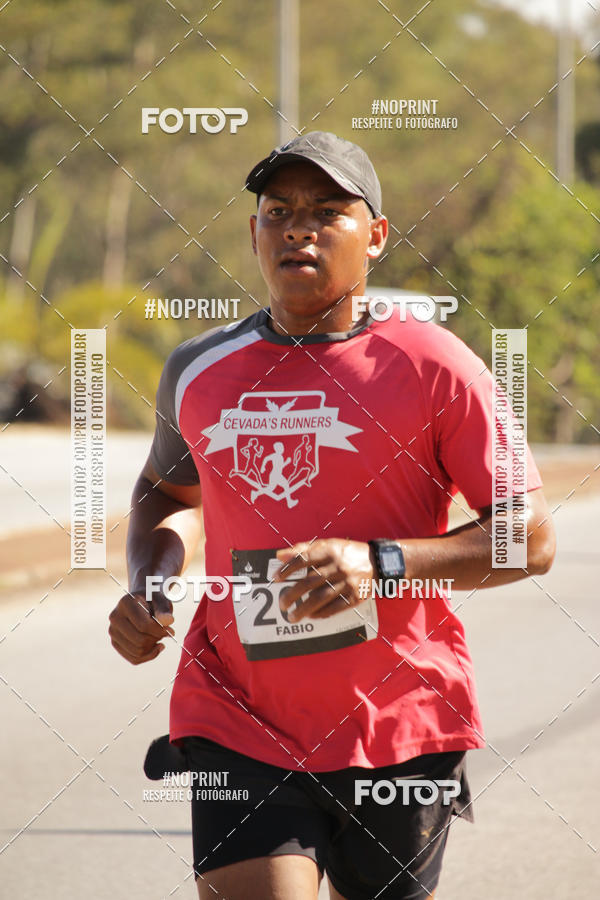 Buy your photos of the eventSANTANDER TRACK&FIELD RUN SERIES BH Shopping on Fotop