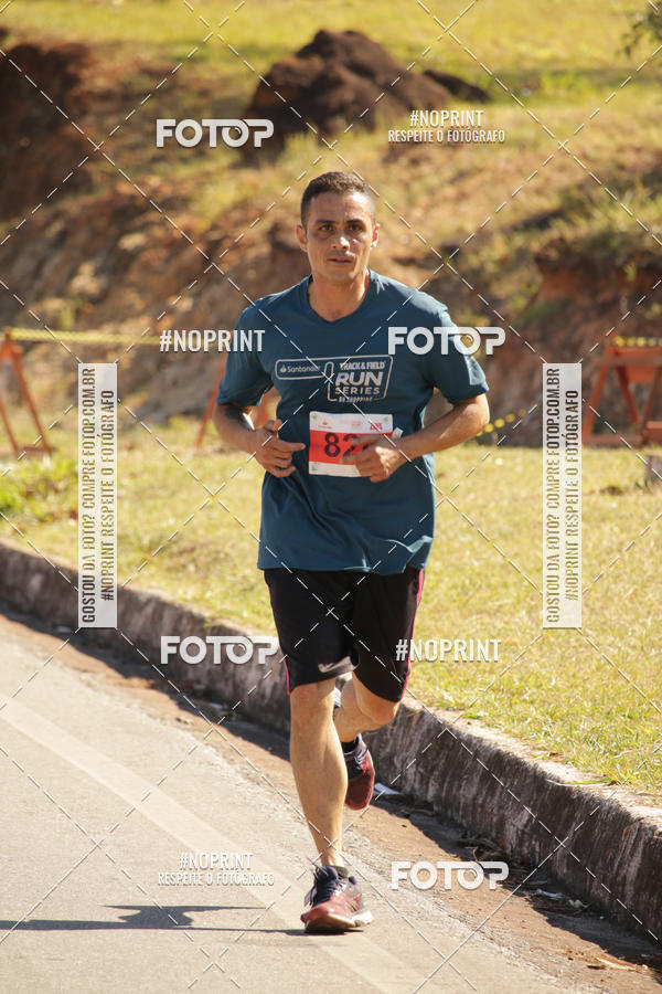 Buy your photos of the eventSANTANDER TRACK&FIELD RUN SERIES BH Shopping on Fotop