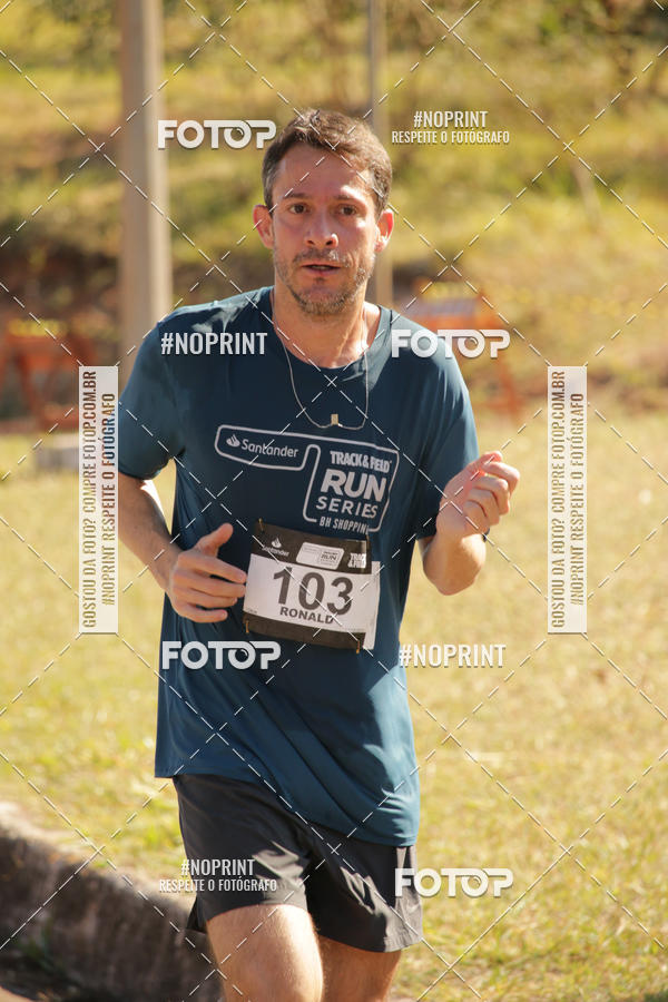 Buy your photos of the eventSANTANDER TRACK&FIELD RUN SERIES BH Shopping on Fotop