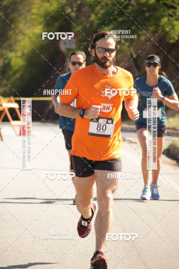 Buy your photos of the eventSANTANDER TRACK&FIELD RUN SERIES BH Shopping on Fotop