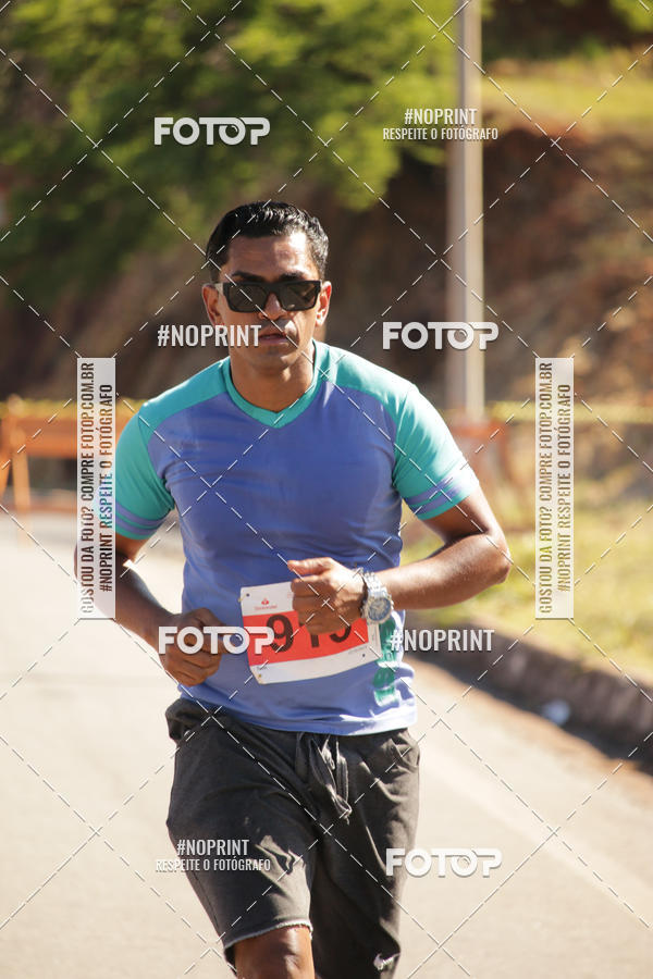 Buy your photos of the eventSANTANDER TRACK&FIELD RUN SERIES BH Shopping on Fotop