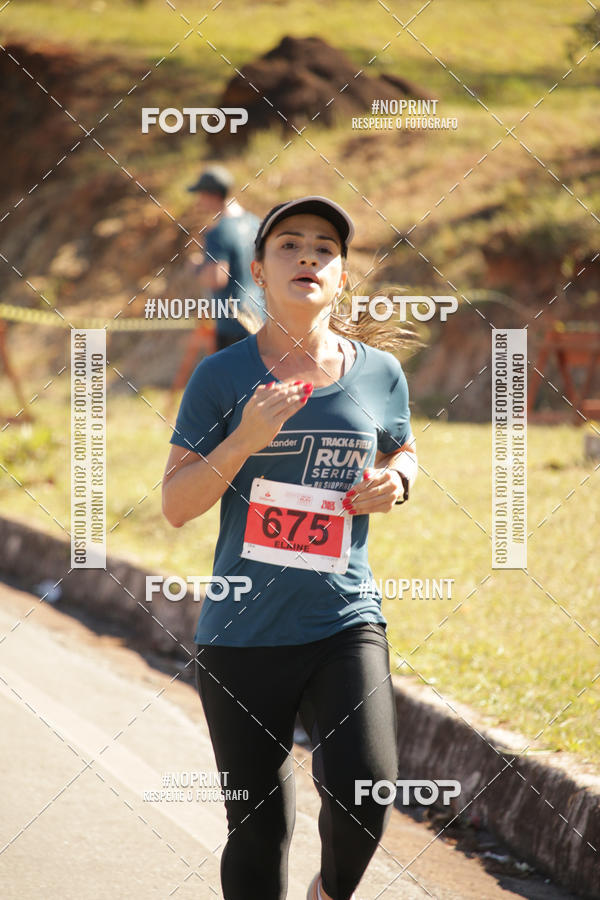 Buy your photos of the eventSANTANDER TRACK&FIELD RUN SERIES BH Shopping on Fotop