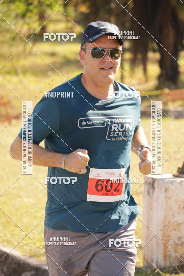 Buy your photos of the eventSANTANDER TRACK&FIELD RUN SERIES BH Shopping on Fotop