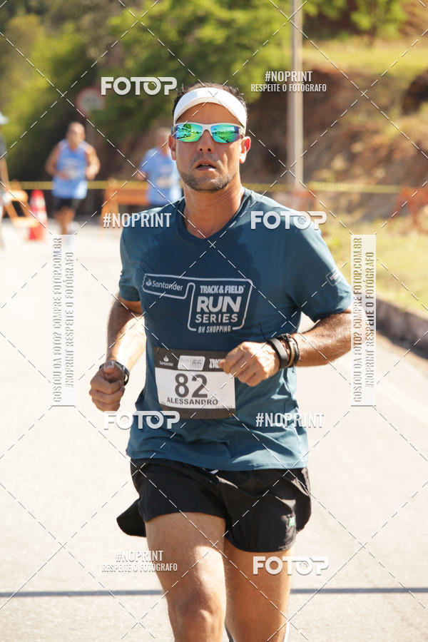 Buy your photos of the eventSANTANDER TRACK&FIELD RUN SERIES BH Shopping on Fotop