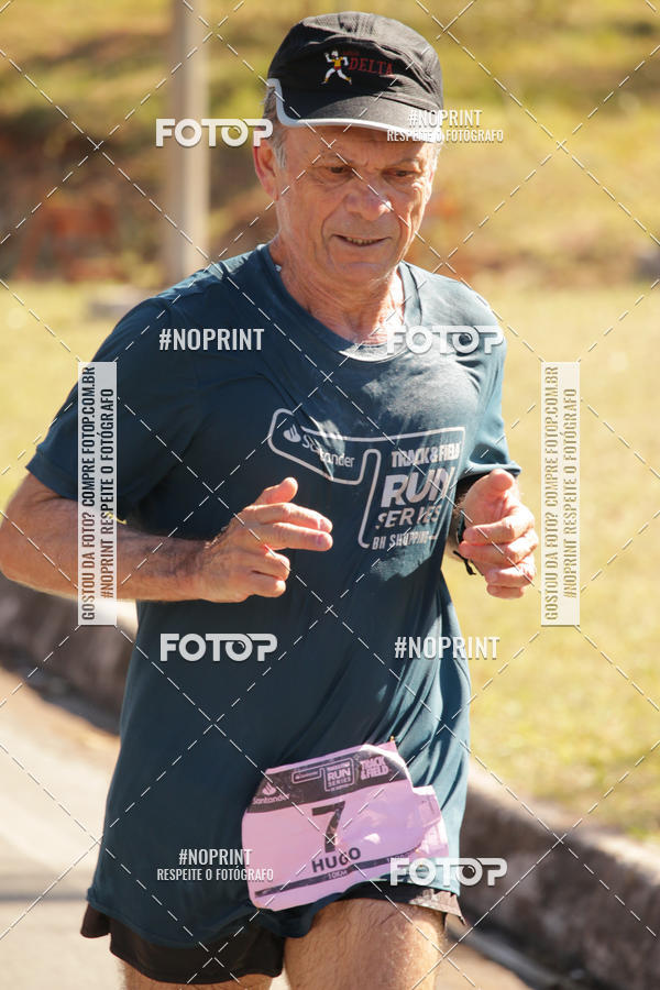 Buy your photos of the eventSANTANDER TRACK&FIELD RUN SERIES BH Shopping on Fotop