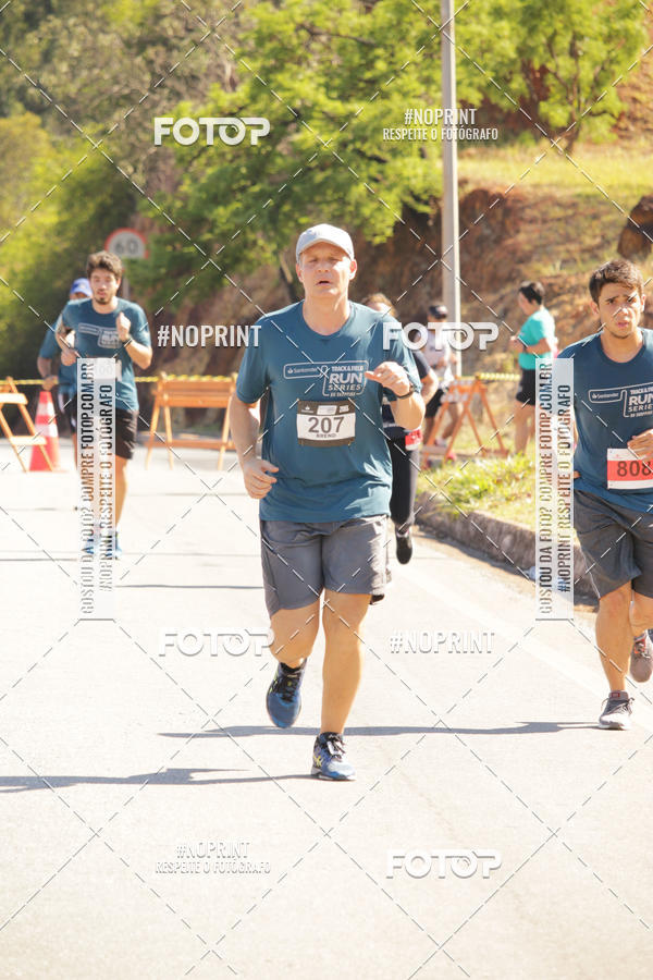 Buy your photos of the eventSANTANDER TRACK&FIELD RUN SERIES BH Shopping on Fotop