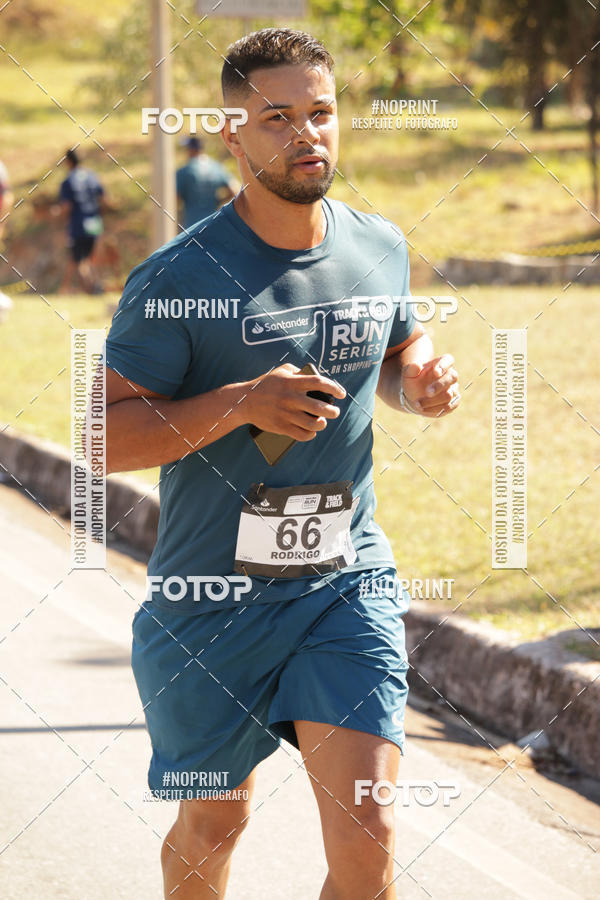 Compra tus fotos del eventoSANTANDER TRACK&FIELD RUN SERIES BH Shopping En Fotop