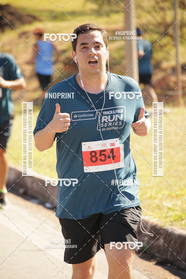 Buy your photos of the eventSANTANDER TRACK&FIELD RUN SERIES BH Shopping on Fotop