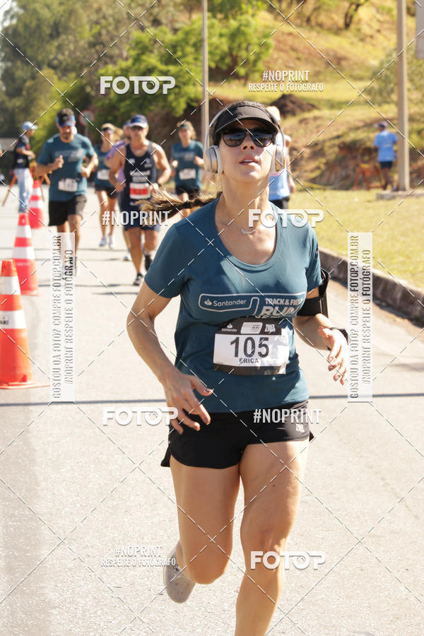 Buy your photos of the eventSANTANDER TRACK&FIELD RUN SERIES BH Shopping on Fotop