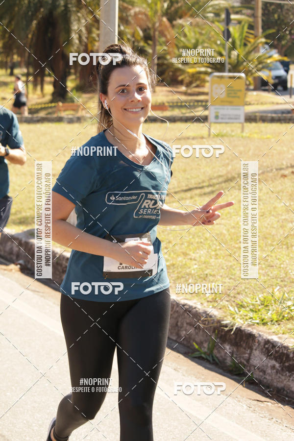 Buy your photos of the eventSANTANDER TRACK&FIELD RUN SERIES BH Shopping on Fotop
