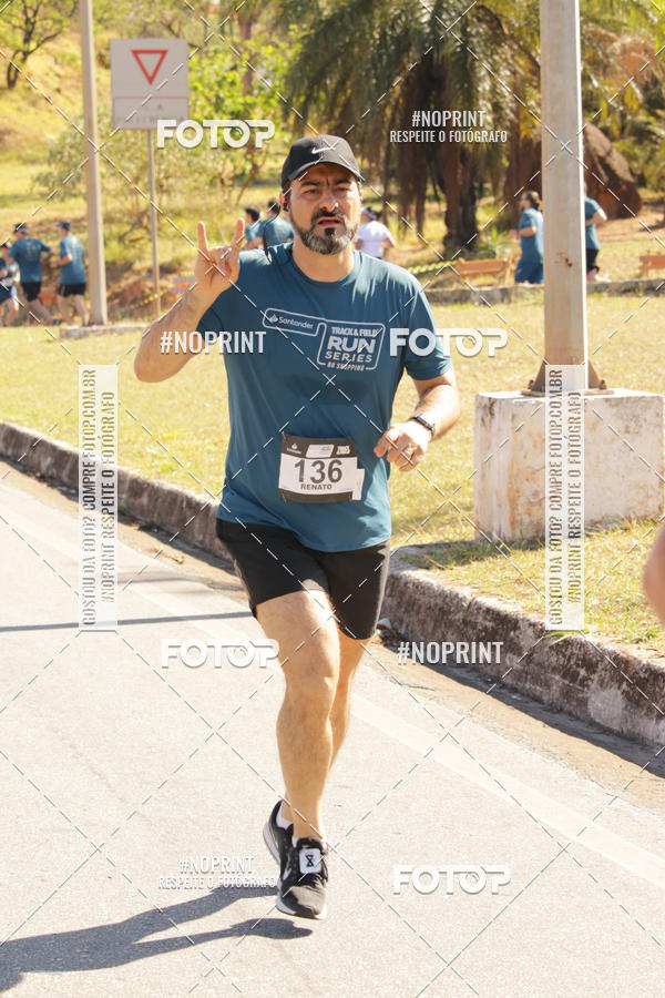 Buy your photos of the eventSANTANDER TRACK&FIELD RUN SERIES BH Shopping on Fotop