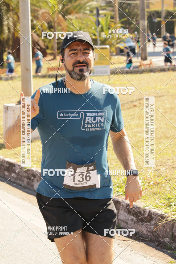Buy your photos of the eventSANTANDER TRACK&FIELD RUN SERIES BH Shopping on Fotop