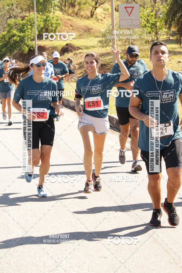 Buy your photos of the eventSANTANDER TRACK&FIELD RUN SERIES BH Shopping on Fotop