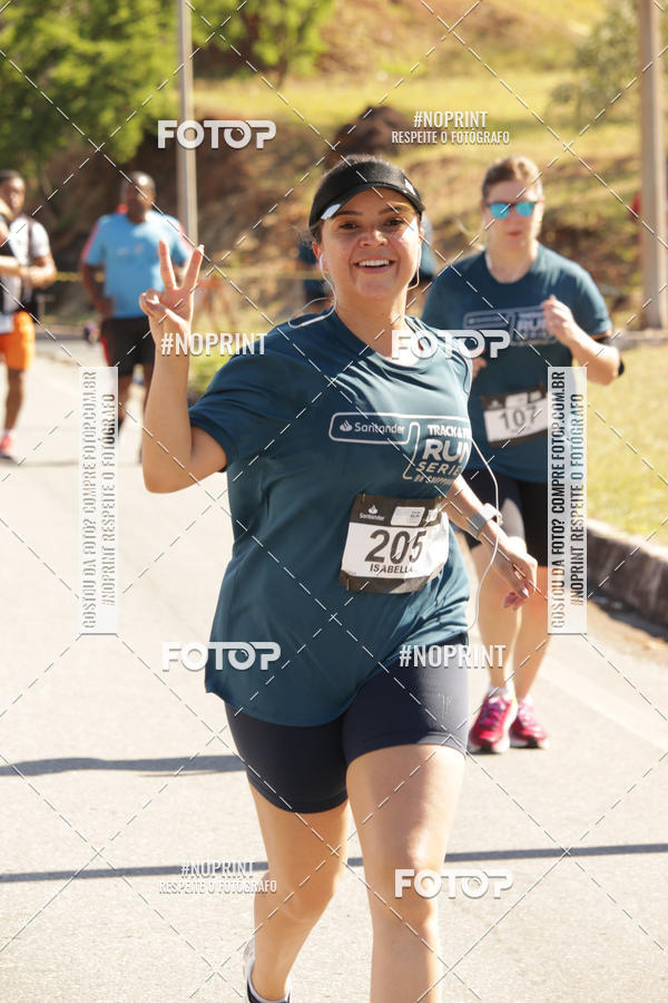 Buy your photos of the eventSANTANDER TRACK&FIELD RUN SERIES BH Shopping on Fotop