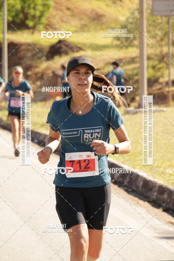 Buy your photos of the eventSANTANDER TRACK&FIELD RUN SERIES BH Shopping on Fotop