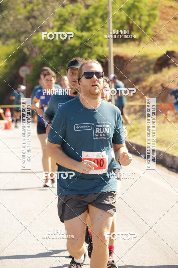 Buy your photos of the eventSANTANDER TRACK&FIELD RUN SERIES BH Shopping on Fotop