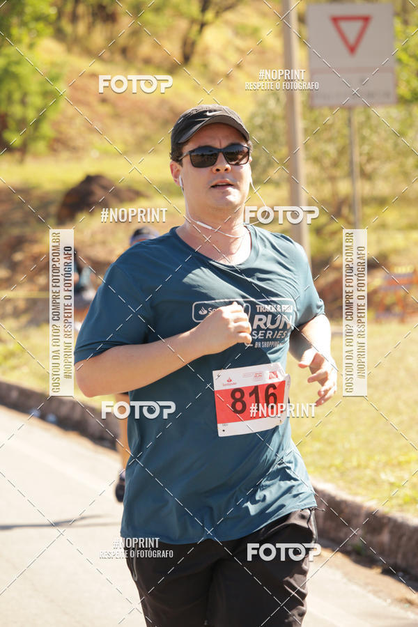 Buy your photos of the eventSANTANDER TRACK&FIELD RUN SERIES BH Shopping on Fotop