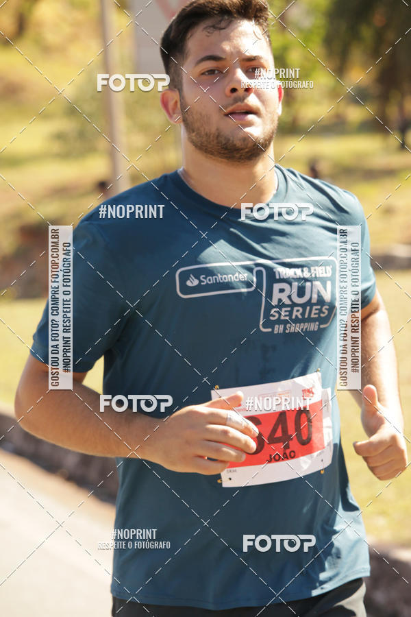 Buy your photos of the eventSANTANDER TRACK&FIELD RUN SERIES BH Shopping on Fotop