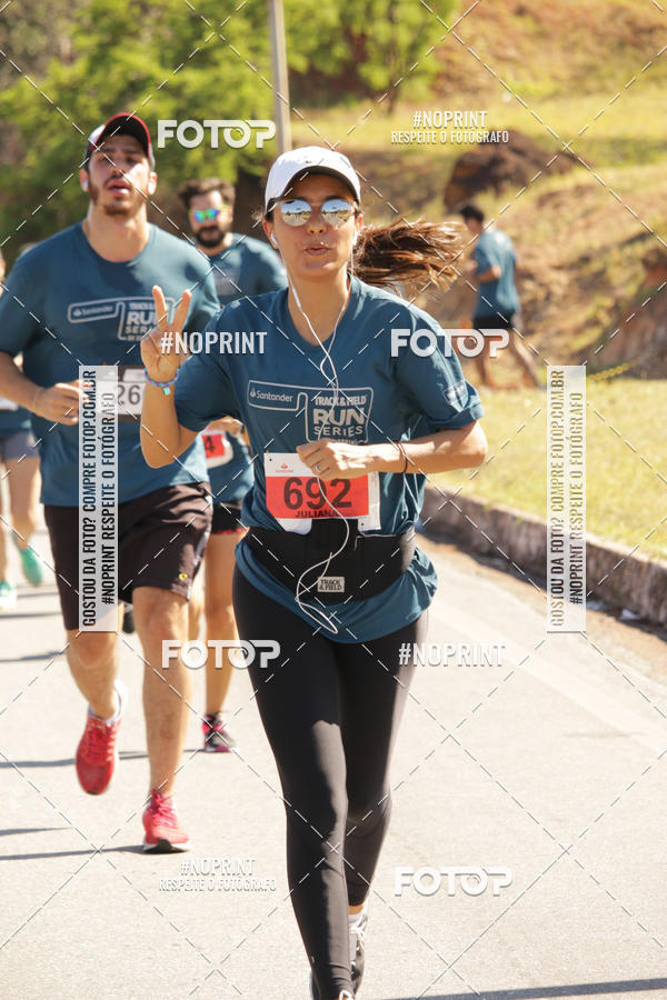 Buy your photos of the eventSANTANDER TRACK&FIELD RUN SERIES BH Shopping on Fotop