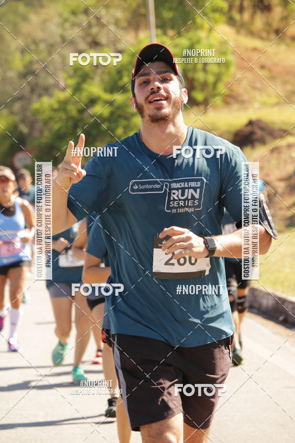 Buy your photos of the eventSANTANDER TRACK&FIELD RUN SERIES BH Shopping on Fotop