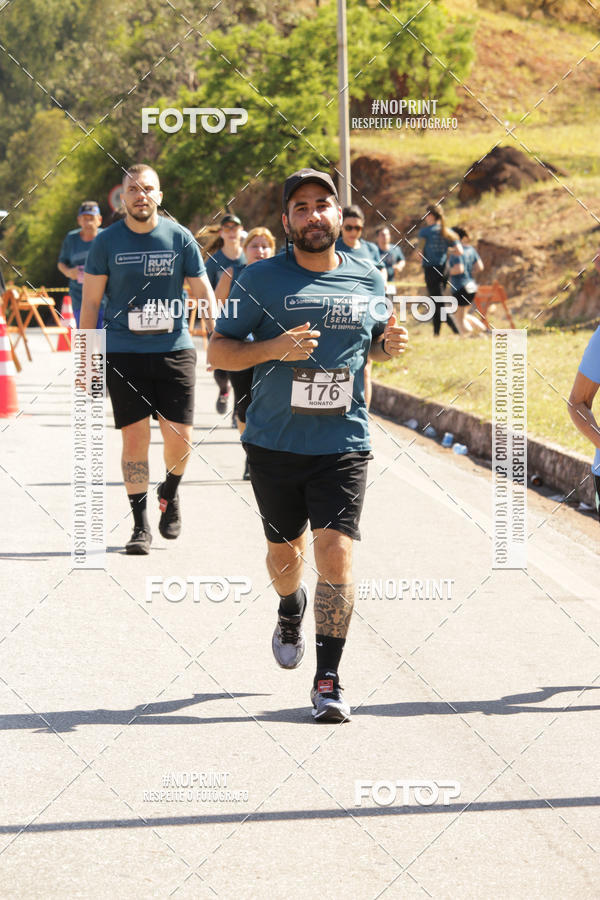 Buy your photos of the eventSANTANDER TRACK&FIELD RUN SERIES BH Shopping on Fotop