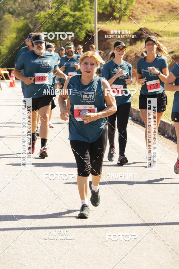 Buy your photos of the eventSANTANDER TRACK&FIELD RUN SERIES BH Shopping on Fotop