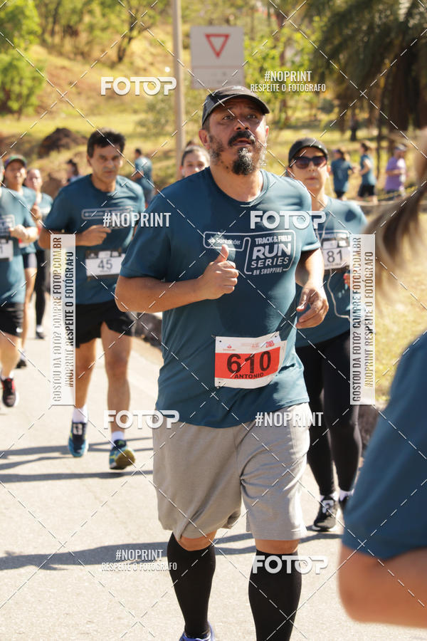 Buy your photos of the eventSANTANDER TRACK&FIELD RUN SERIES BH Shopping on Fotop