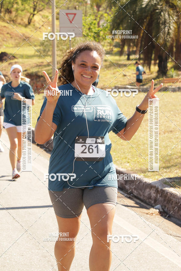 Buy your photos of the eventSANTANDER TRACK&FIELD RUN SERIES BH Shopping on Fotop