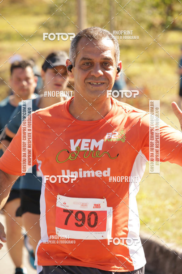 Buy your photos of the eventSANTANDER TRACK&FIELD RUN SERIES BH Shopping on Fotop