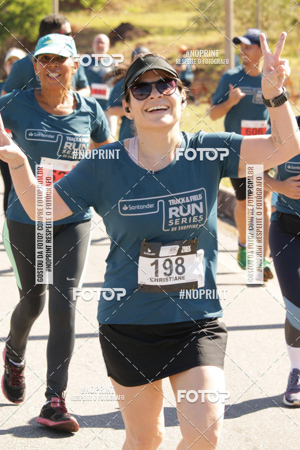 Buy your photos of the eventSANTANDER TRACK&FIELD RUN SERIES BH Shopping on Fotop