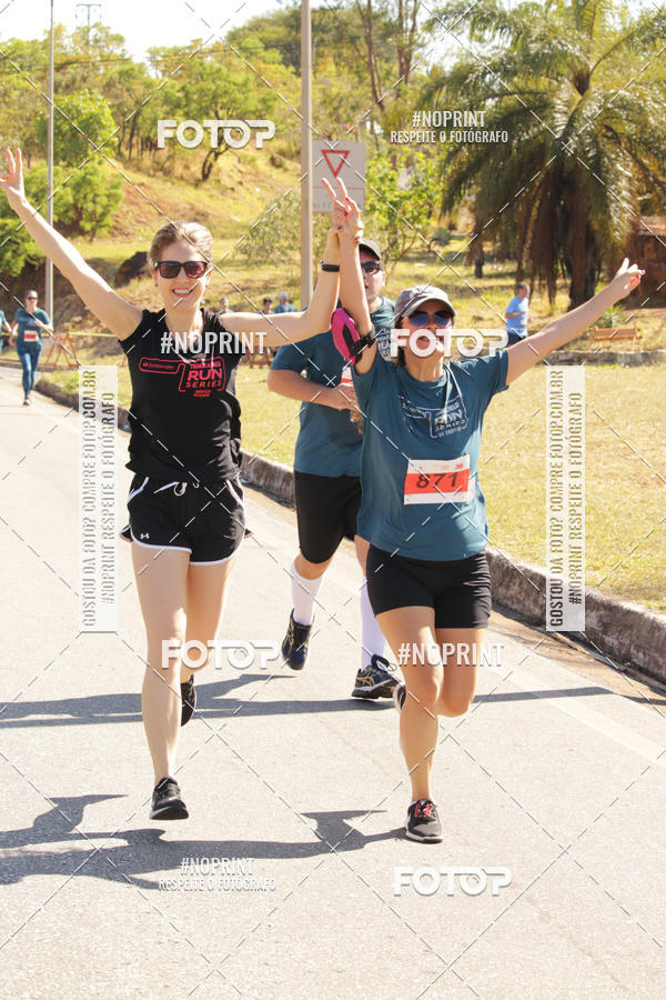 Buy your photos of the eventSANTANDER TRACK&FIELD RUN SERIES BH Shopping on Fotop