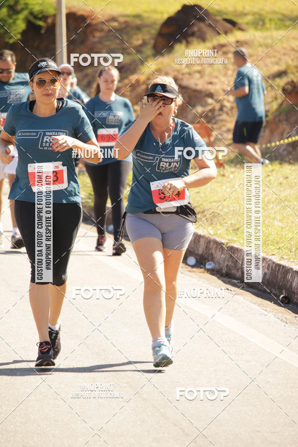 Buy your photos of the eventSANTANDER TRACK&FIELD RUN SERIES BH Shopping on Fotop