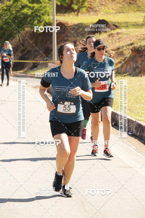 Buy your photos of the eventSANTANDER TRACK&FIELD RUN SERIES BH Shopping on Fotop