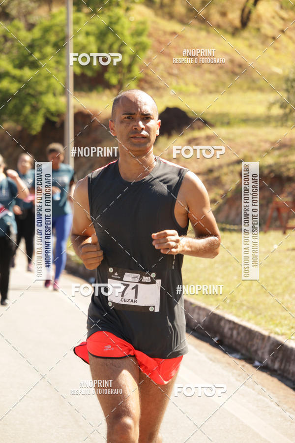 Buy your photos of the eventSANTANDER TRACK&FIELD RUN SERIES BH Shopping on Fotop
