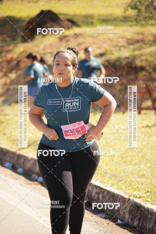 Buy your photos of the eventSANTANDER TRACK&FIELD RUN SERIES BH Shopping on Fotop