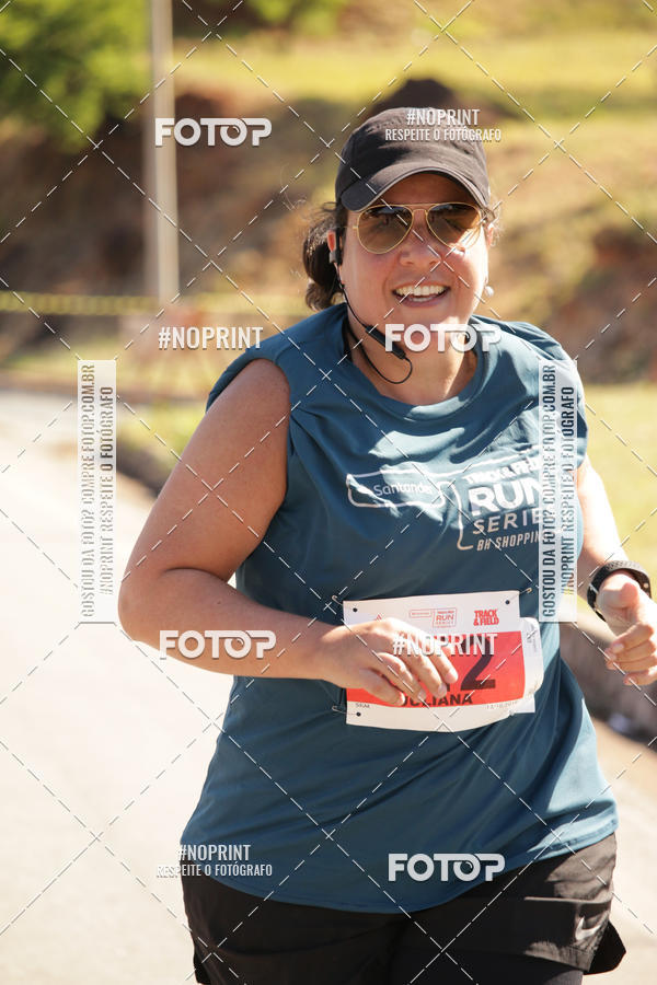 Buy your photos of the eventSANTANDER TRACK&FIELD RUN SERIES BH Shopping on Fotop